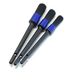 kit de 3 pinceles detailing LAFFITTE con cerdas suaves para limpieza interior y exterior de autos